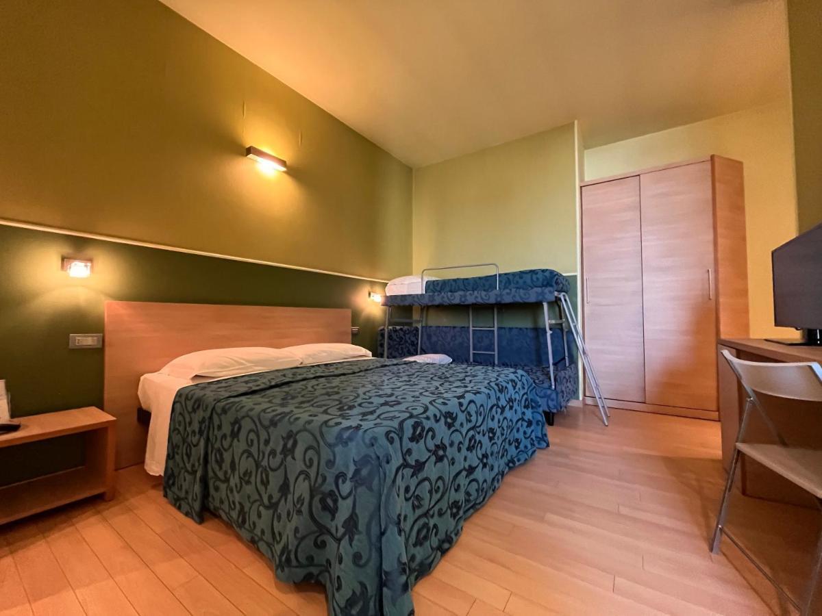 ריצ'יונה Hotel Perla - The Storyhoteller מראה חיצוני תמונה