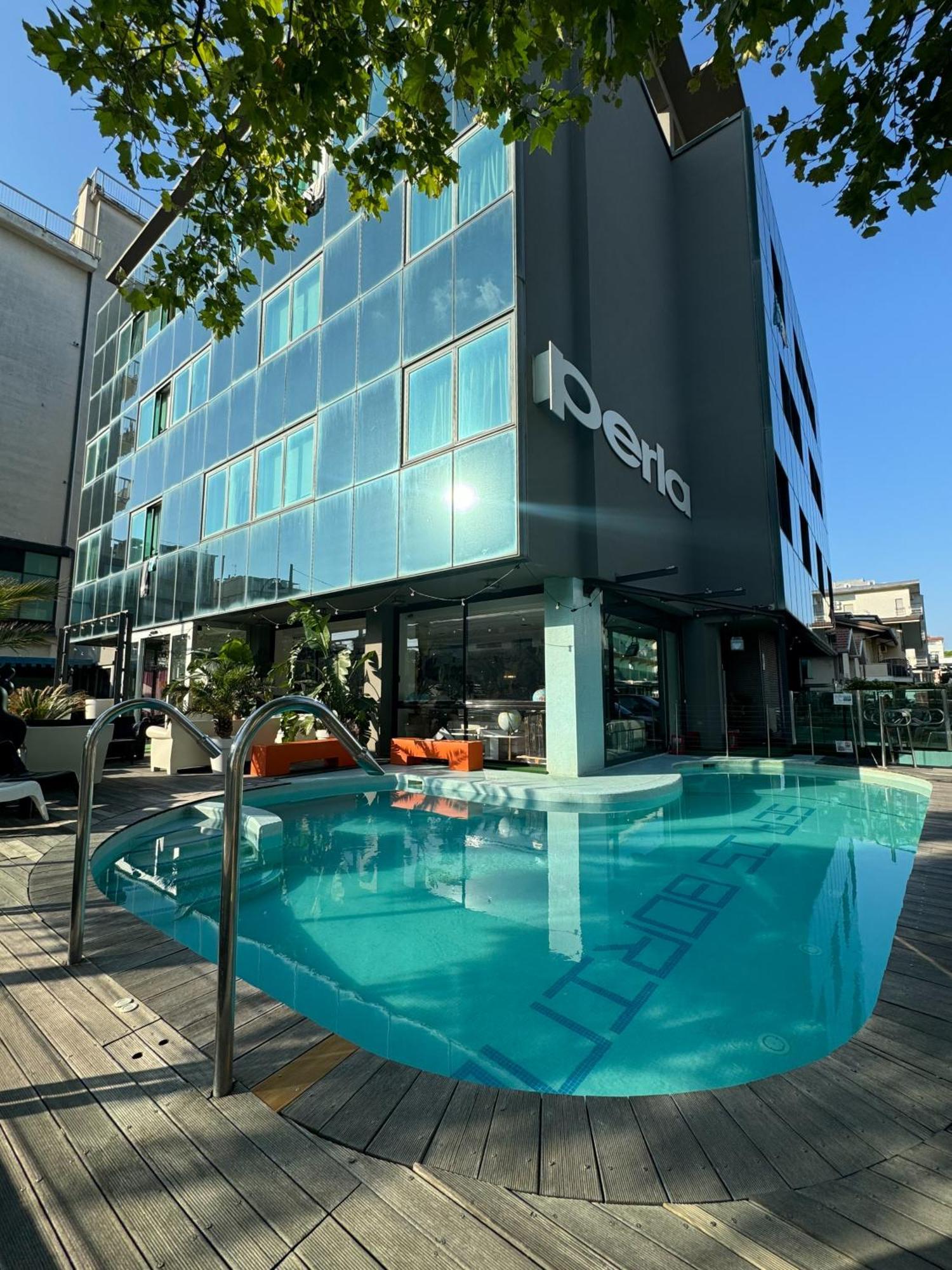 ריצ'יונה Hotel Perla - The Storyhoteller מראה חיצוני תמונה