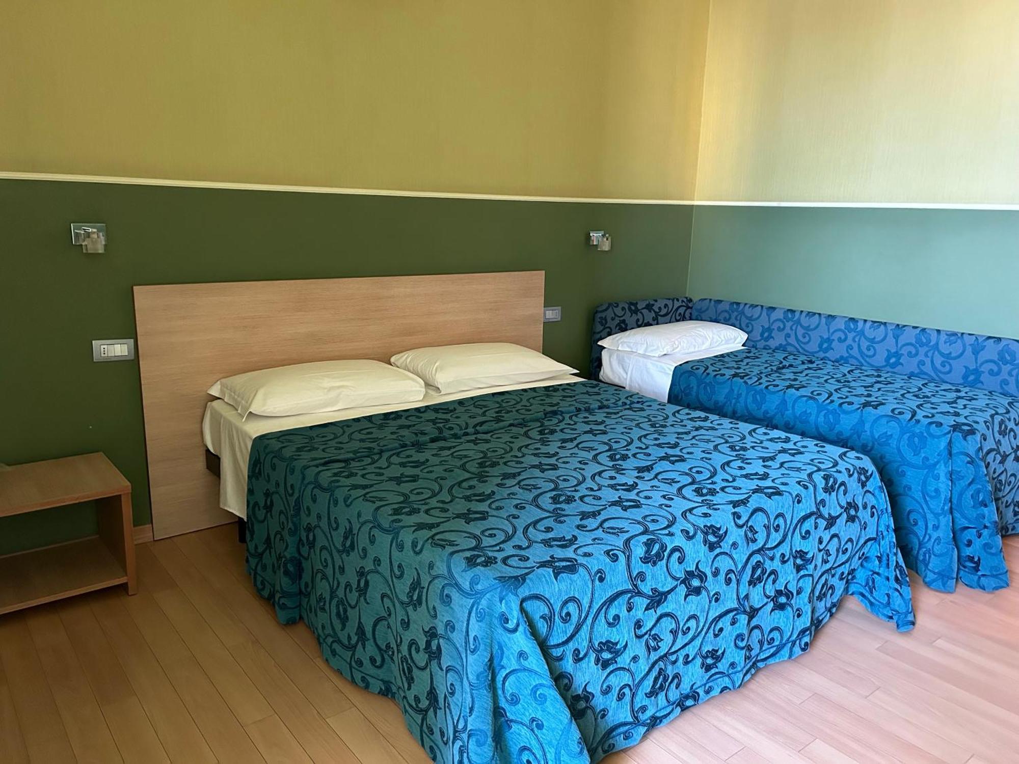 ריצ'יונה Hotel Perla - The Storyhoteller מראה חיצוני תמונה