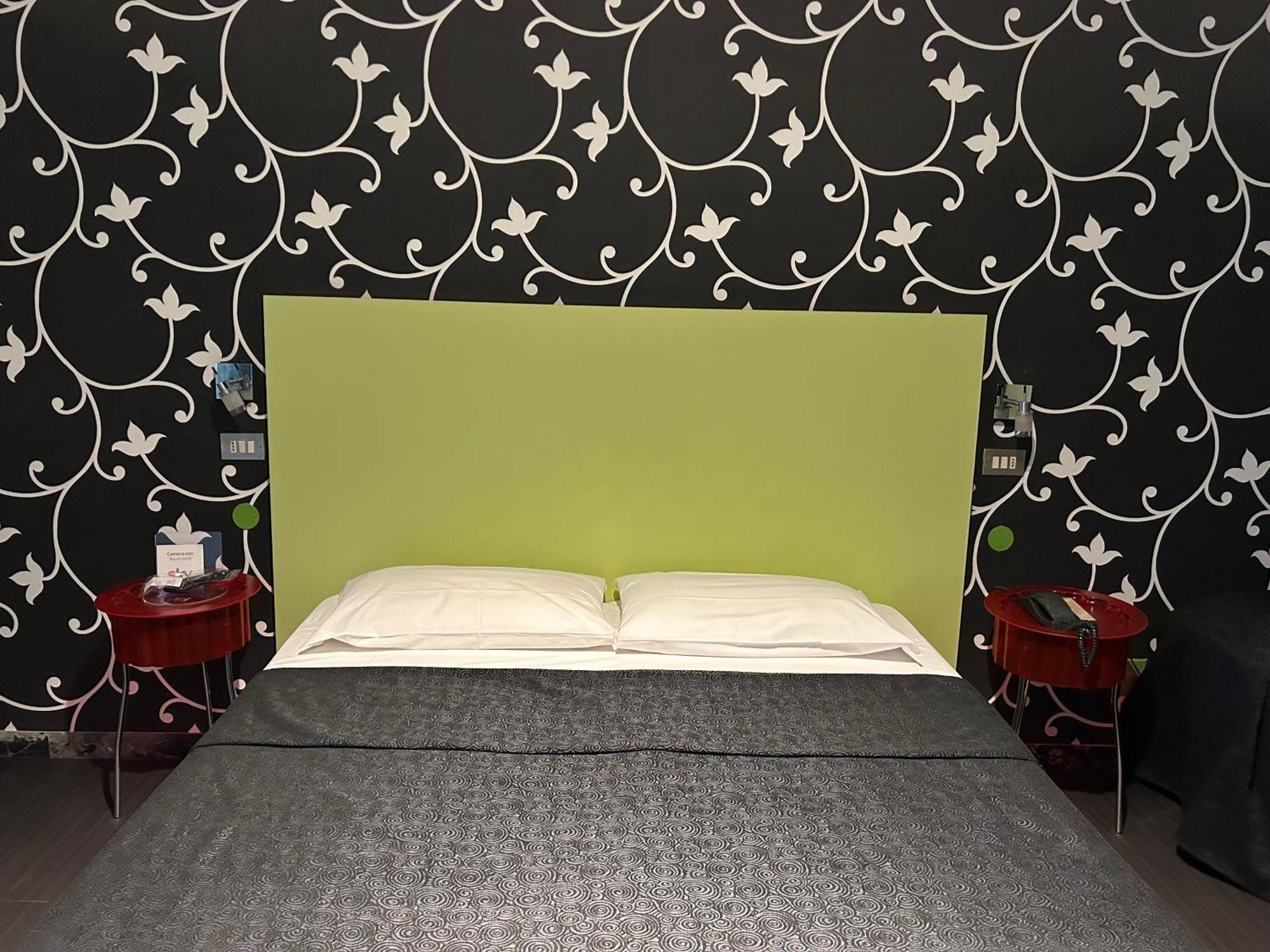 ריצ'יונה Hotel Perla - The Storyhoteller מראה חיצוני תמונה